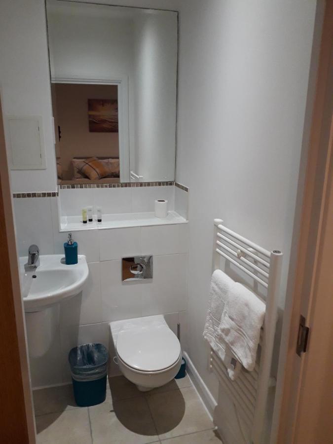 Apartment Luxury And Stylish 2 Bedroom With En-suite *